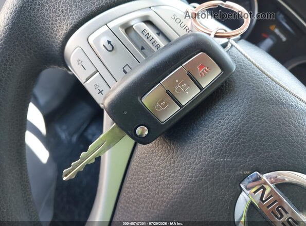 KNMAT2MT9GP691736 2016 NISSAN ROGUE Белый Вид панели приборов