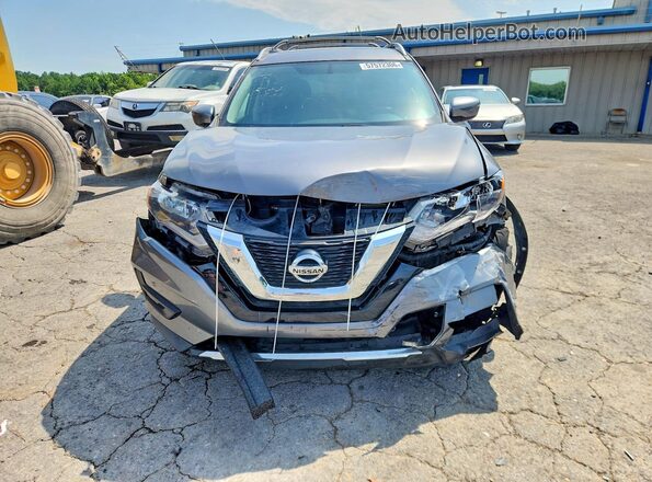 KNMAT2MT9HP562641 2017 NISSAN ROGUE Gray Դիմացի տեսք
