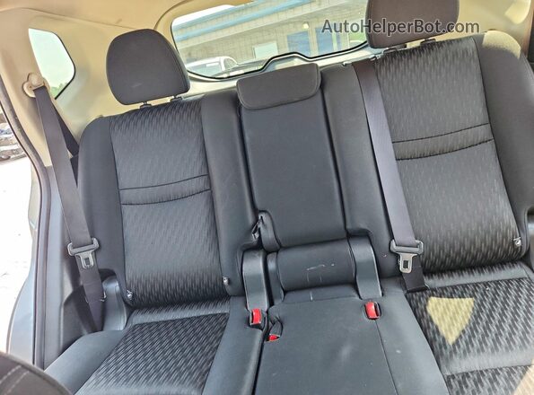 KNMAT2MT9HP562641 2017 NISSAN ROGUE Gray Հետևի նստատեղերի տեսք