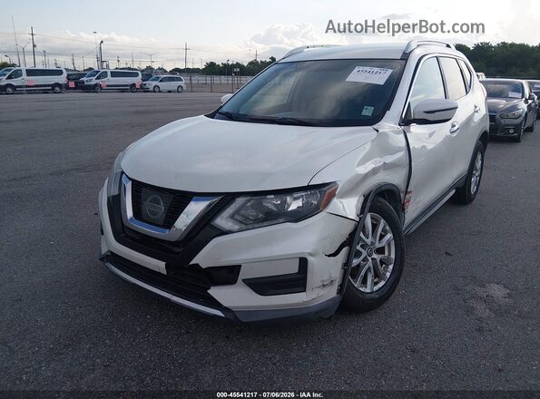 KNMAT2MT9HP585787 2017 NISSAN ROGUE White Առջևի ձախ երեք քառորդ տեսարան