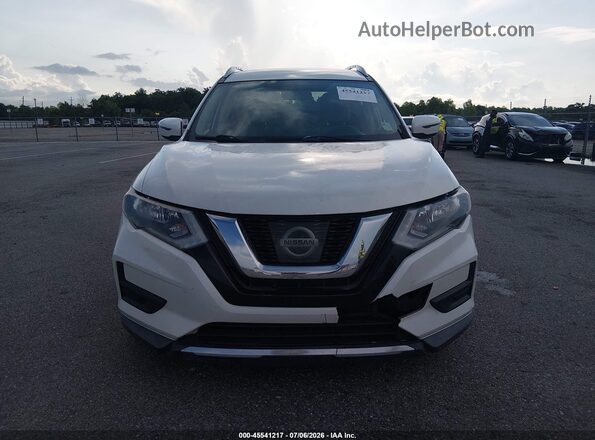 KNMAT2MT9HP585787 2017 NISSAN ROGUE White Սարքավորումների վահանակի տեսք