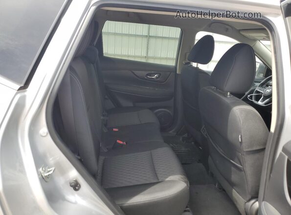 KNMAT2MT9LP508233 2020 NISSAN ROGUE Серебряный Вид задней части салона