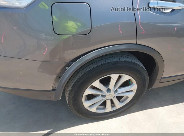 KNMAT2MTXGP689283 2016 NISSAN ROGUE Gray Вид задньої частини салону