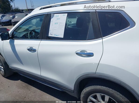 KNMAT2MTXHP564592 2017 NISSAN ROGUE White 