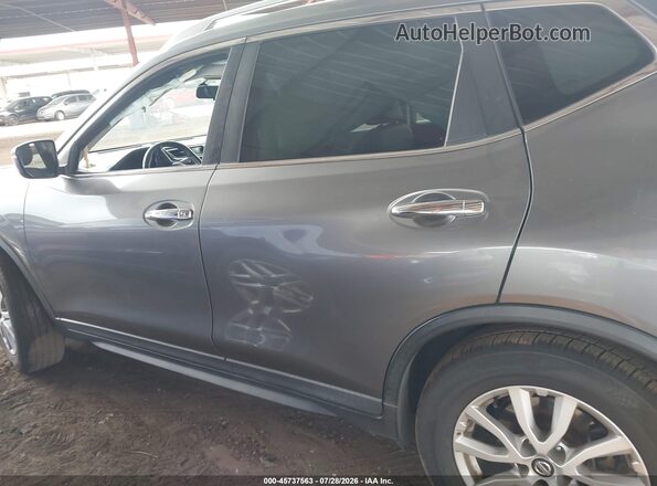 KNMAT2MTXJP524695 2018 NISSAN ROGUE Gray Սալոնի 360 աստիճան տեսք