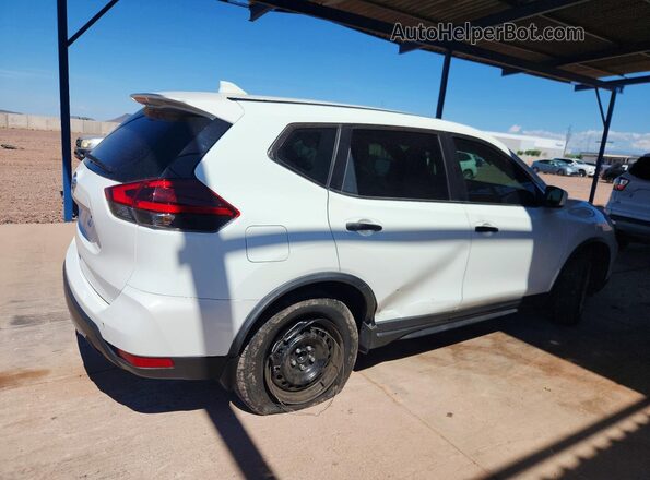 KNMAT2MTXJP537172 2018 NISSAN ROGUE Белый Задняя правая четверть