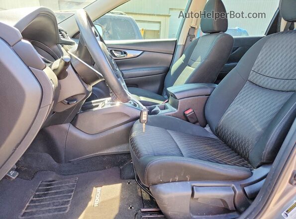 KNMAT2MTXJP619239 2018 NISSAN ROGUE Gray Vista interior delantera