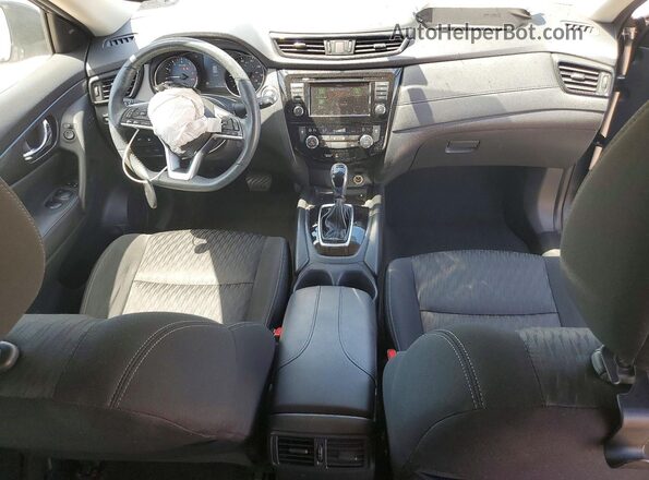 KNMAT2MTXJP622609 2018 NISSAN ROGUE Gray Առջևի վահանակի տեսք