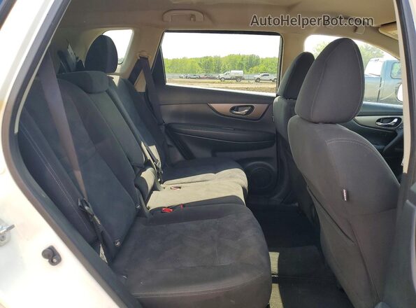 KNMAT2MV0GP593454 2016 NISSAN ROGUE White Widok wnętrza z tyłu