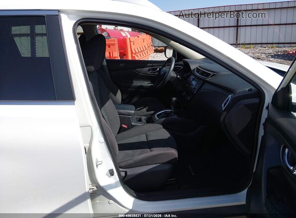 KNMAT2MV0GP655693 2016 NISSAN ROGUE White Widok wnętrza z przodu