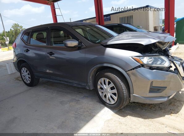 KNMAT2MV0HP509165 2017 NISSAN ROGUE Gray Rear interior view