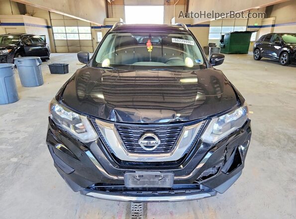 KNMAT2MV0HP529772 2017 NISSAN ROGUE Black Դիմացի տեսք
