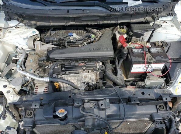 KNMAT2MV0HP619357 2017 NISSAN ROGUE White ძრავის განყოფილების ხედი