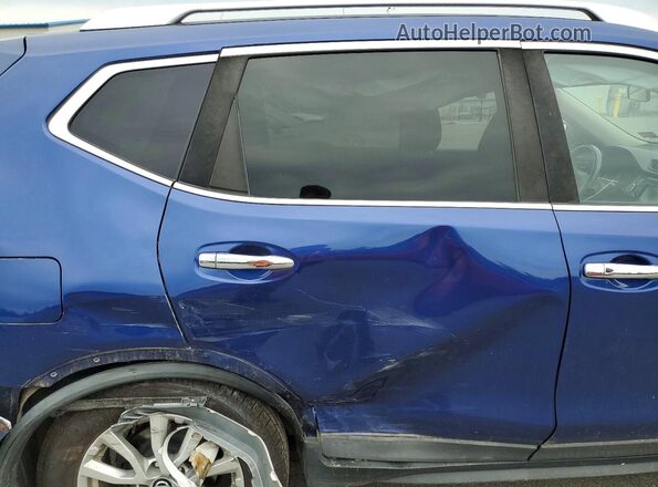 KNMAT2MV0JP520057 2018 NISSAN ROGUE Blue Widok tylnych siedzeń