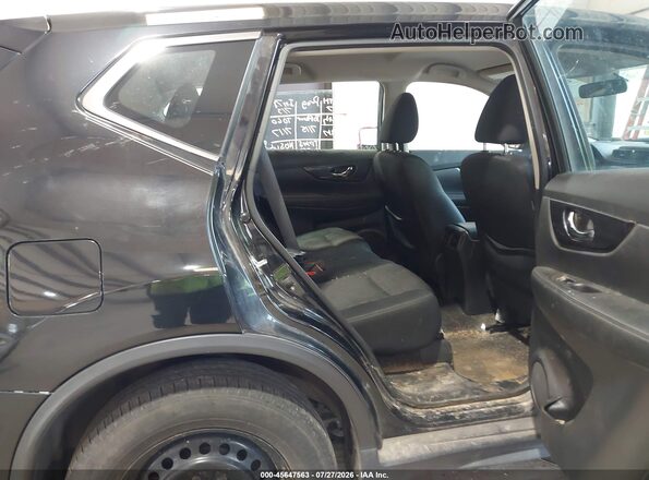 KNMAT2MV0JP528837 2018 NISSAN ROGUE Black Widok naklejki z numerem VIN