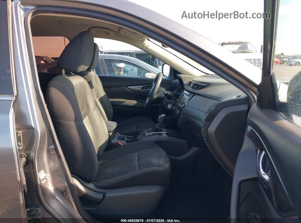 KNMAT2MV0JP554466 2018 NISSAN ROGUE Серый Вид салона спереди