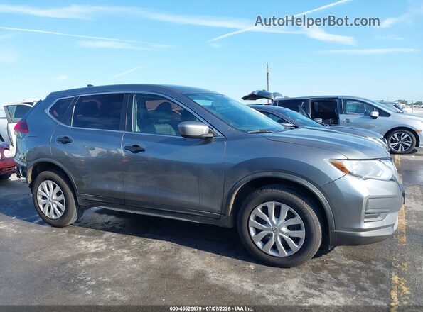 KNMAT2MV0JP554466 2018 NISSAN ROGUE Серый Вид задней части салона