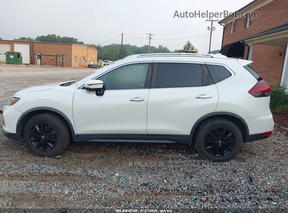 KNMAT2MV0KP555599 2019 NISSAN ROGUE White Սալոնի 360 աստիճան տեսք