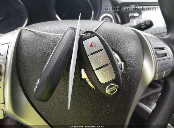 KNMAT2MV1GP693627 2016 NISSAN ROGUE Красный Вид панели приборов