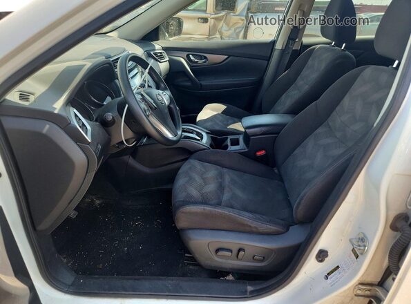 KNMAT2MV1GP725525 2016 NISSAN ROGUE White Вид салону спереду