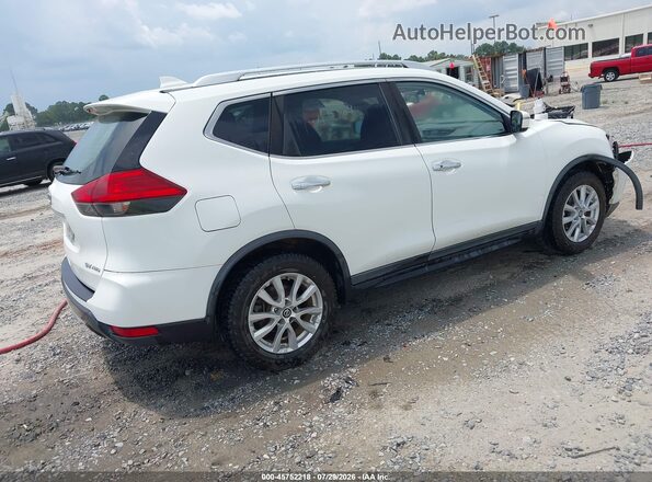 KNMAT2MV1HP524435 2017 NISSAN ROGUE Белый Задняя правая четверть
