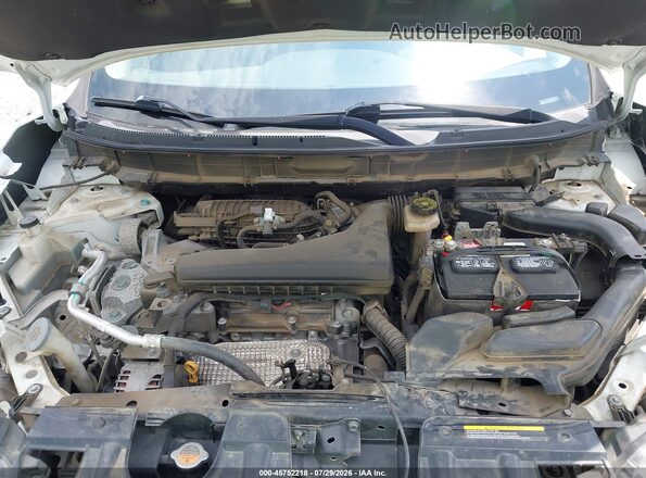 KNMAT2MV1HP524435 2017 NISSAN ROGUE Белый Вид сзади