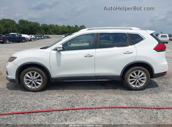 KNMAT2MV1HP524435 2017 NISSAN ROGUE Белый Панорамный вид салона 360°