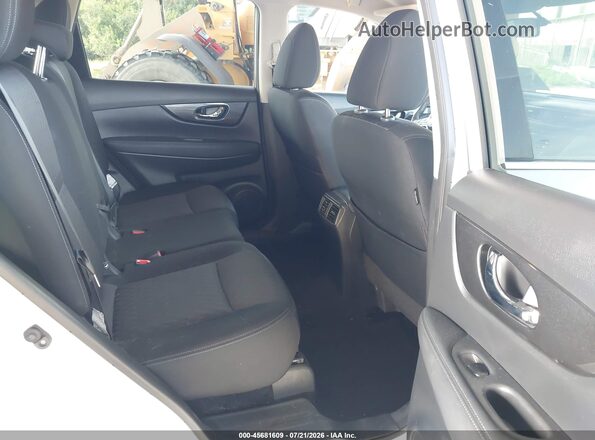 KNMAT2MV1HP572937 2017 NISSAN ROGUE White Вид наклейки з VIN-кодом