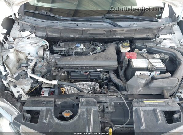 KNMAT2MV1HP572937 2017 NISSAN ROGUE White Вид ззаду