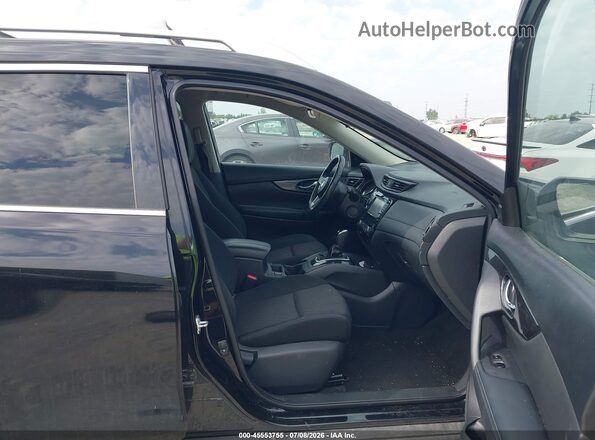 KNMAT2MV1HP599569 2017 NISSAN ROGUE Black Սալոնի դիմացի տեսք