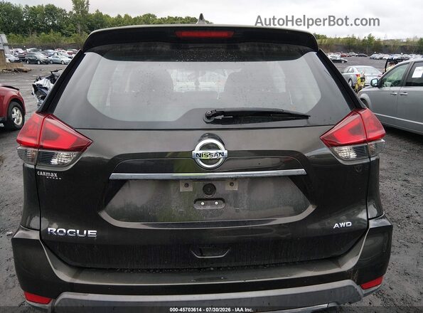 KNMAT2MV1HP599930 2017 NISSAN ROGUE Black 