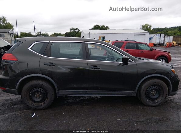 KNMAT2MV1HP599930 2017 NISSAN ROGUE Black Widok wnętrza z tyłu