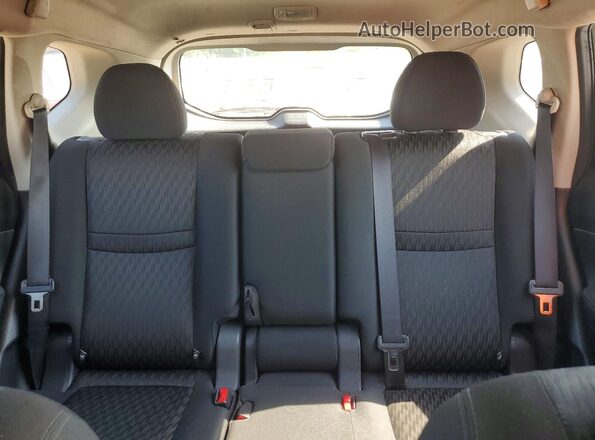 KNMAT2MV1JP513151 2018 NISSAN ROGUE Black Հետևի նստատեղերի տեսք
