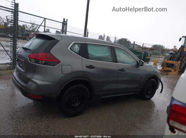 KNMAT2MV1JP547185 2018 NISSAN ROGUE Коричневый Вид задней части салона