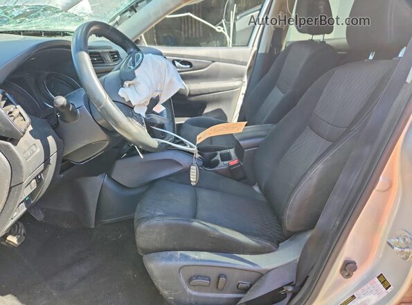 KNMAT2MV1JP565900 2018 NISSAN ROGUE Silver Vista interior delantera