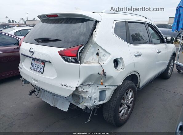 KNMAT2MV1JP619647 2018 NISSAN ROGUE White Rear right