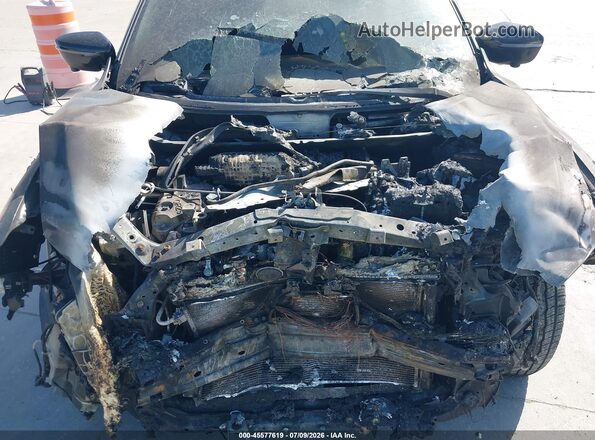 KNMAT2MV1JP623326 2018 NISSAN ROGUE Black Widok z tyłu