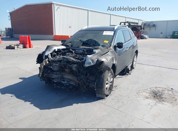KNMAT2MV1JP623326 2018 NISSAN ROGUE Black Przód lewy