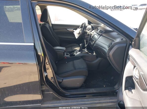 KNMAT2MV1JP623326 2018 NISSAN ROGUE Black Widok wnętrza z przodu