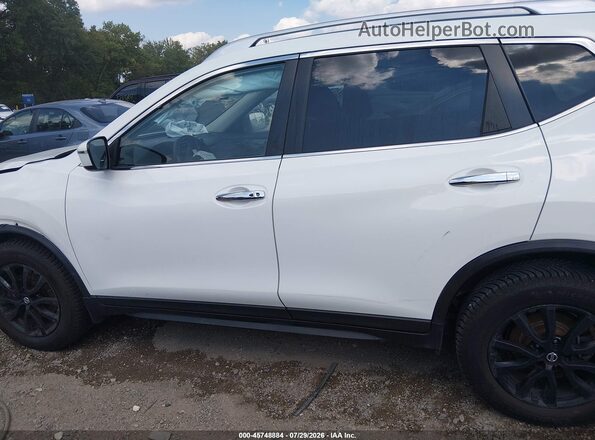 KNMAT2MV1LP518059 2020 NISSAN ROGUE Белый Вид задней части салона