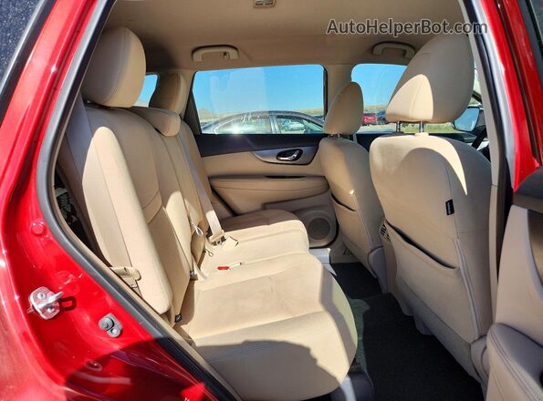 KNMAT2MV2GP626602 2016 NISSAN ROGUE Красный Вид задней части салона
