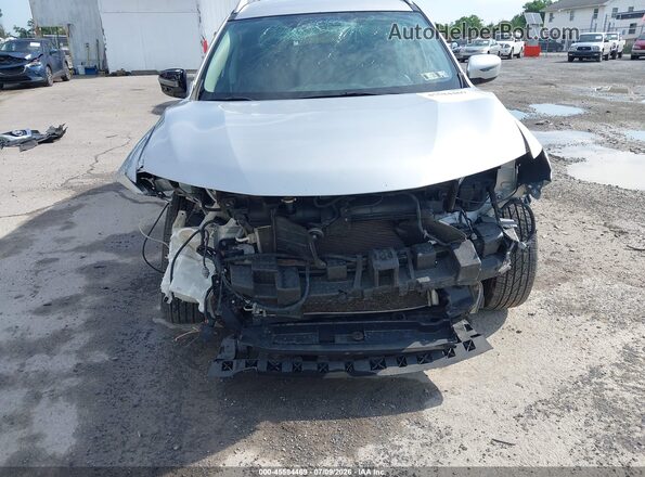 KNMAT2MV2GP681017 2016 NISSAN ROGUE Silver Widok z przodu