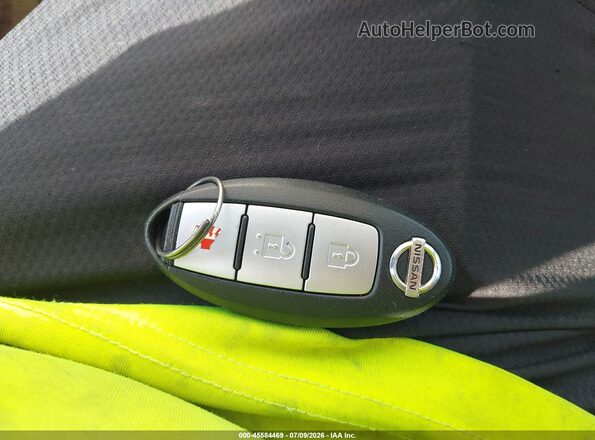 KNMAT2MV2GP681017 2016 NISSAN ROGUE Silver Widok deski rozdzielczej