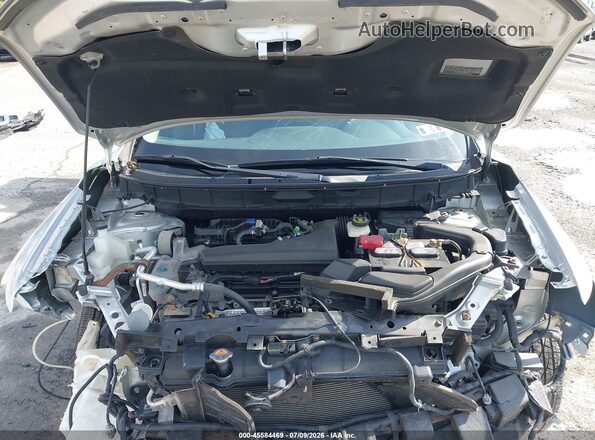 KNMAT2MV2GP681017 2016 NISSAN ROGUE Silver Widok z tyłu