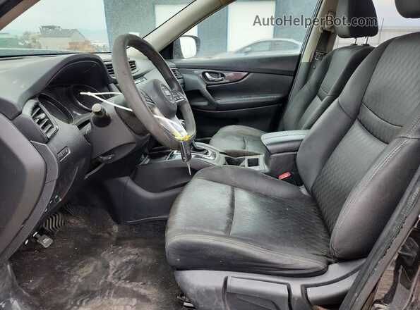 KNMAT2MV2HP506767 2017 NISSAN ROGUE Black Front interior view