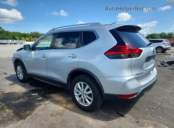 KNMAT2MV2HP552518 2017 NISSAN ROGUE Silver Trasero izquierdo