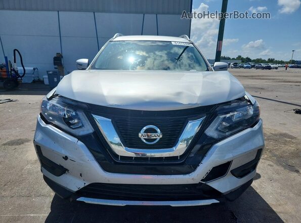 KNMAT2MV2HP552518 2017 NISSAN ROGUE Silver Vista frontal