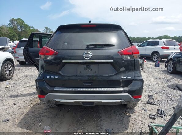 KNMAT2MV2HP566810 2017 NISSAN ROGUE Black 