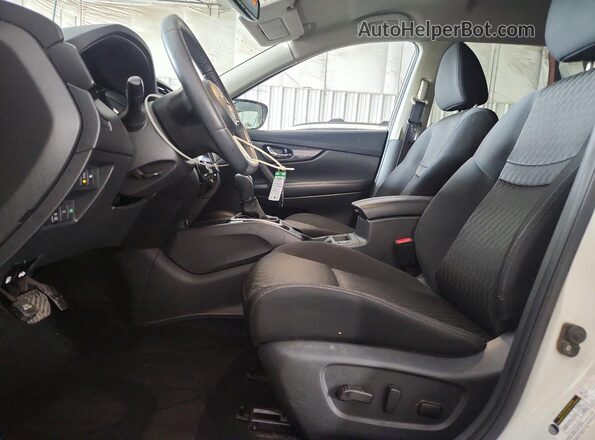 KNMAT2MV2HP578763 2017 NISSAN ROGUE White Vista interior delantera
