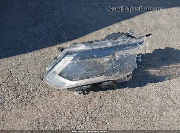 KNMAT2MV2JP515118 2018 NISSAN ROGUE White Սարքավորումների վահանակի տեսք